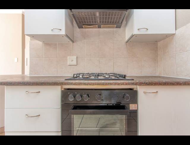 2 BEDROOM APARTMENT RENTED IN BLACKHEATH